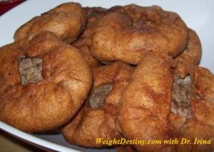 Belyashi round-shaped patty of yeast dough, stuffed with ground meat. Sprouted flour Low GI