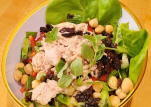 Chickpeas-Salad-with-Tuna-Low-GI-Keto-Diet