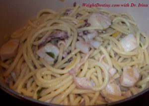 Low GI pasta with scallops shrimp calamari