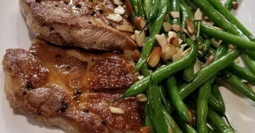 Pork-chopes-green-beans-almonds-weight-loss